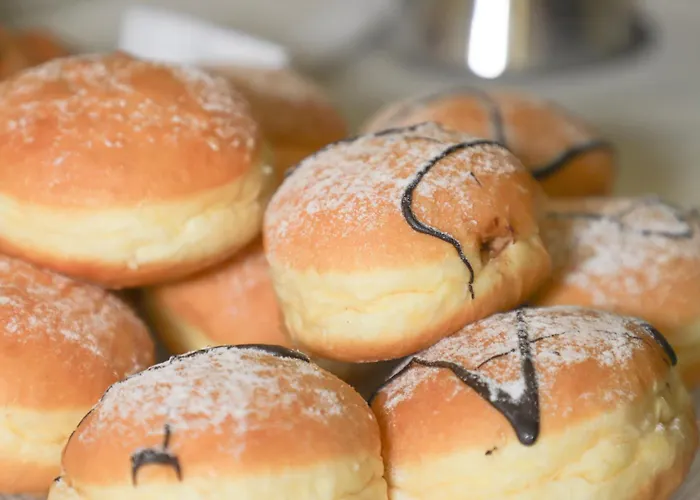 Europa 4* ريجّو إيميليا