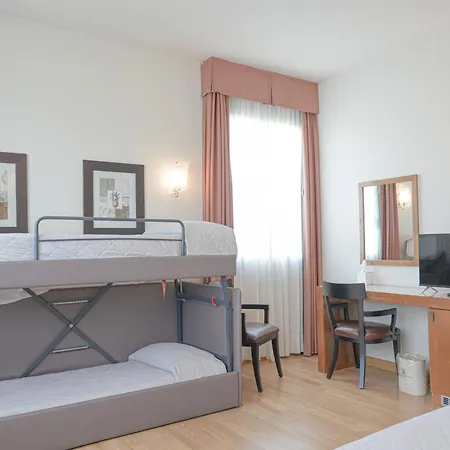 Hotel Europa 4*