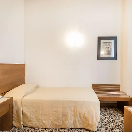 Europa فندق ريجّو إيميليا